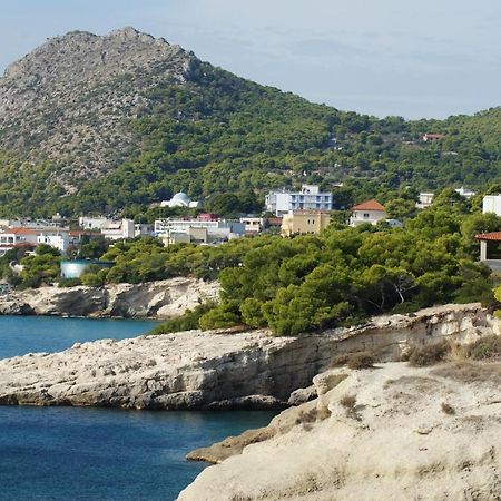 Kavos Bay Seafront Hotel Agia Marina  Buitenkant foto