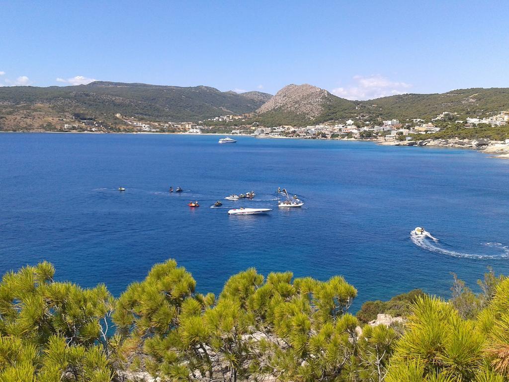 Kavos Bay Seafront Hotel Agia Marina  Buitenkant foto