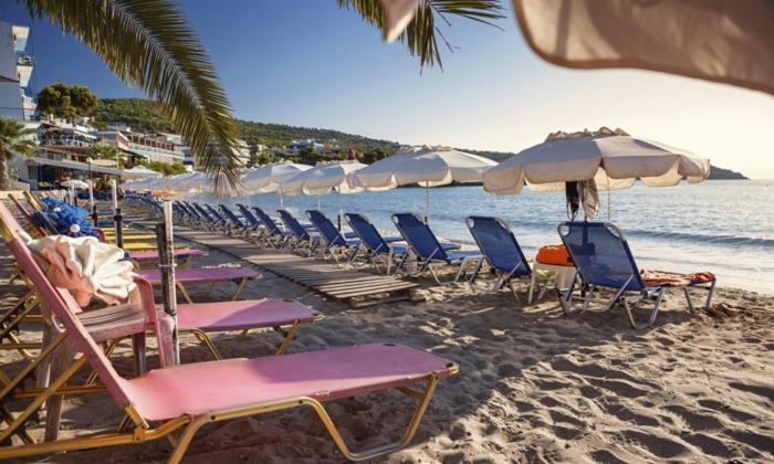 Kavos Bay Seafront Hotel Agia Marina  Buitenkant foto