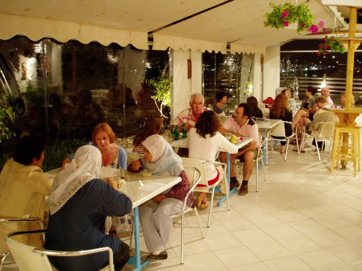 Kavos Bay Seafront Hotel Agia Marina  Buitenkant foto